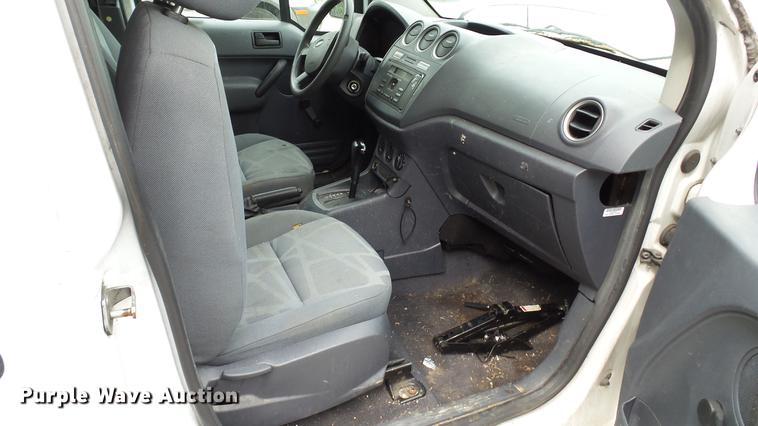 image for item DC5519 2010 Ford Transit Connect XL van