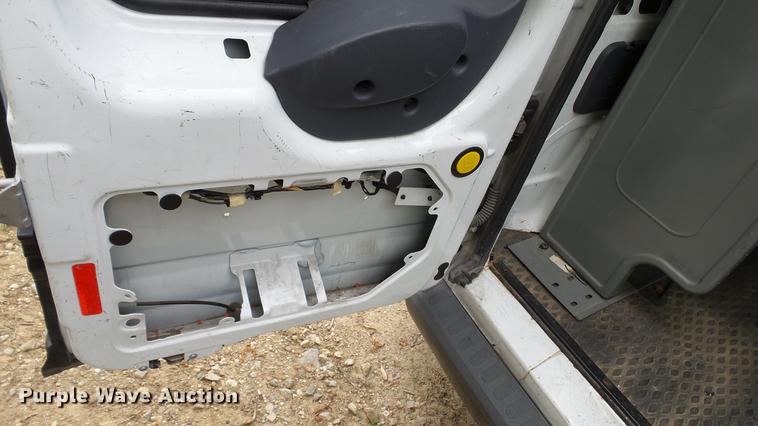 image for item DC5519 2010 Ford Transit Connect XL van