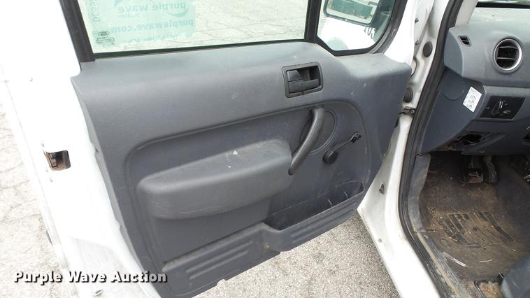 image for item DC5521 2010 Ford Transit Connect van