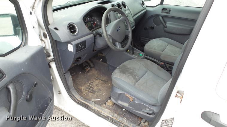 image for item DC5521 2010 Ford Transit Connect van