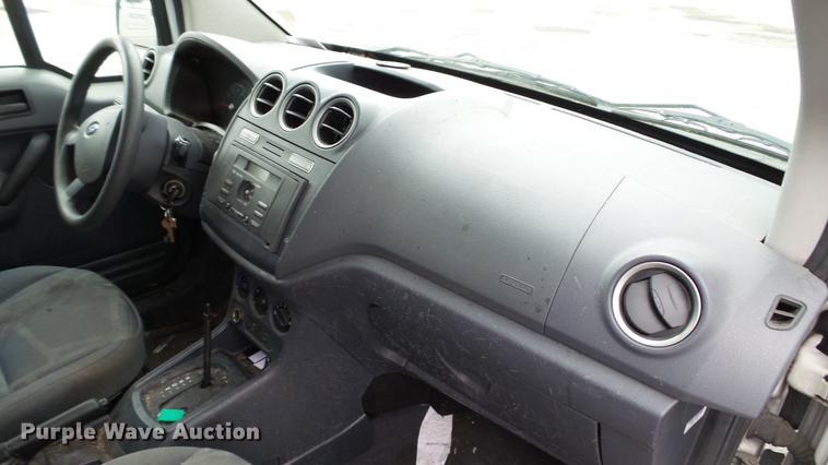 image for item DC5521 2010 Ford Transit Connect van