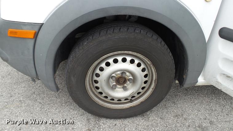 image for item DC5521 2010 Ford Transit Connect van