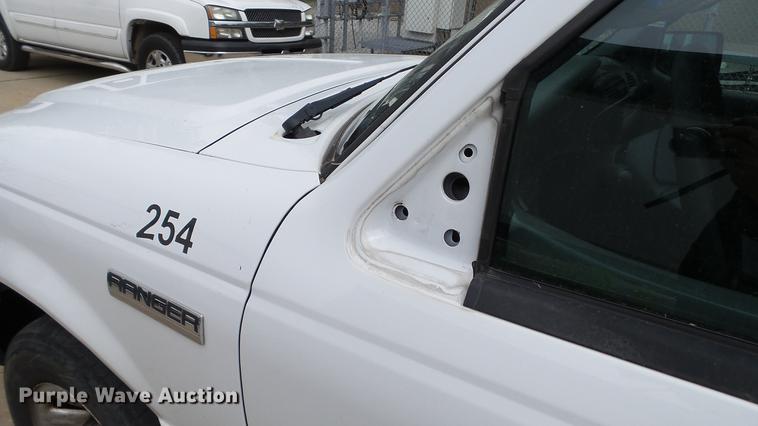 image for item DC5530 2008 Ford Ranger SuperCab pickup truck