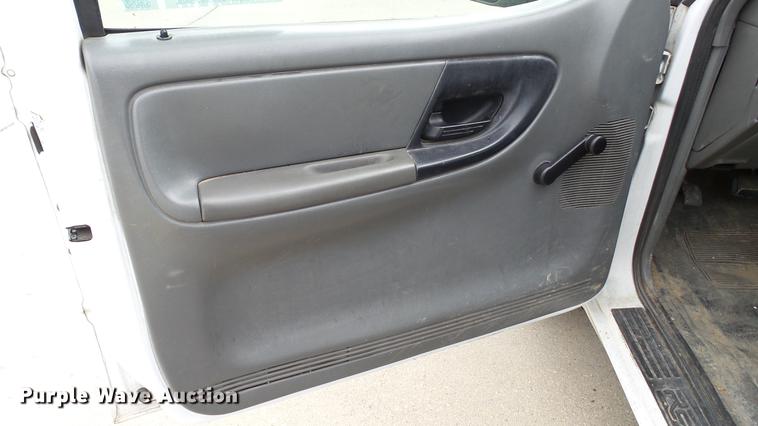 image for item DC5532 2008 Ford Ranger SuperCab pickup truck