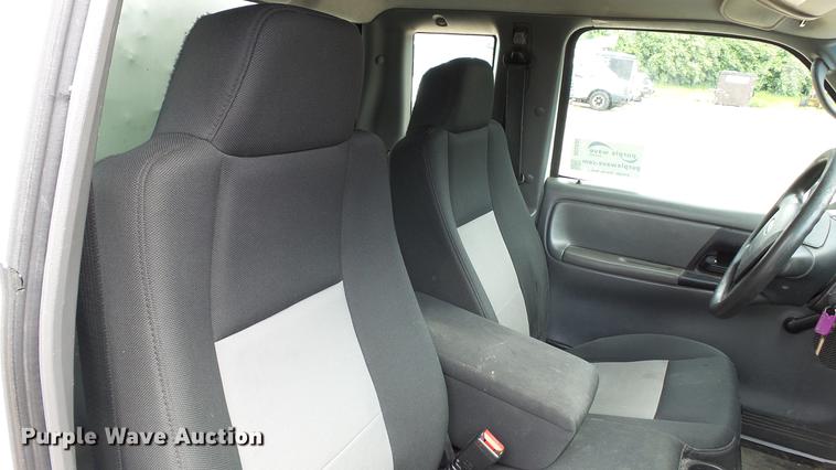 image for item DC5532 2008 Ford Ranger SuperCab pickup truck