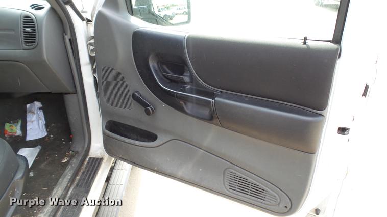 image for item DC5538 2008 Ford Ranger SuperCab pickup truck