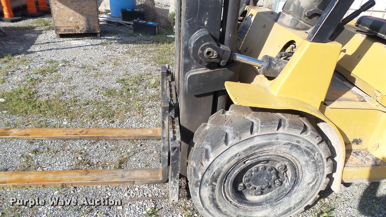 image for item DC5570 Caterpillar GP45K-LP forklift