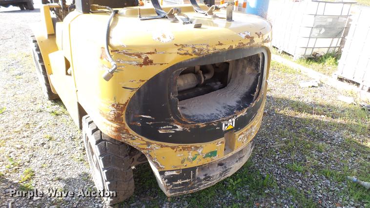 image for item DC5570 Caterpillar GP45K-LP forklift