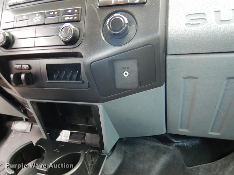 image for item DC5961 2011 Ford F250 Super Duty SuperCab pickup truck