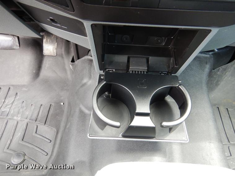 image for item DC5961 2011 Ford F250 Super Duty SuperCab pickup truck