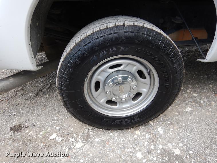 image for item DC5961 2011 Ford F250 Super Duty SuperCab pickup truck