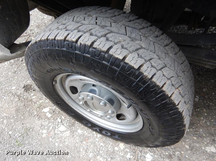 image for item DC5961 2011 Ford F250 Super Duty SuperCab pickup truck