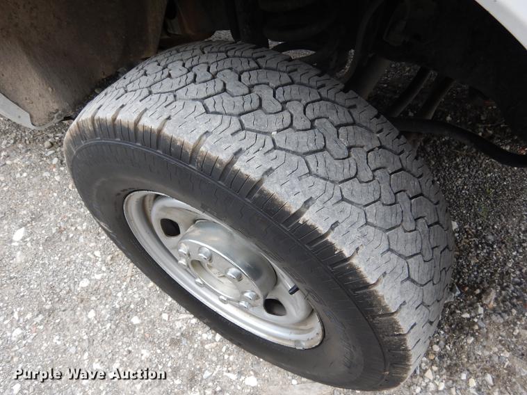 image for item DC5961 2011 Ford F250 Super Duty SuperCab pickup truck