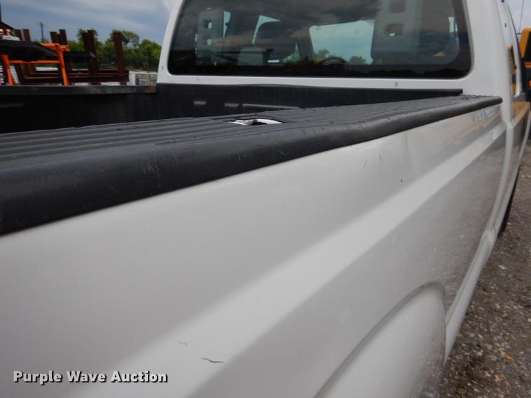 image for item DC5961 2011 Ford F250 Super Duty SuperCab pickup truck