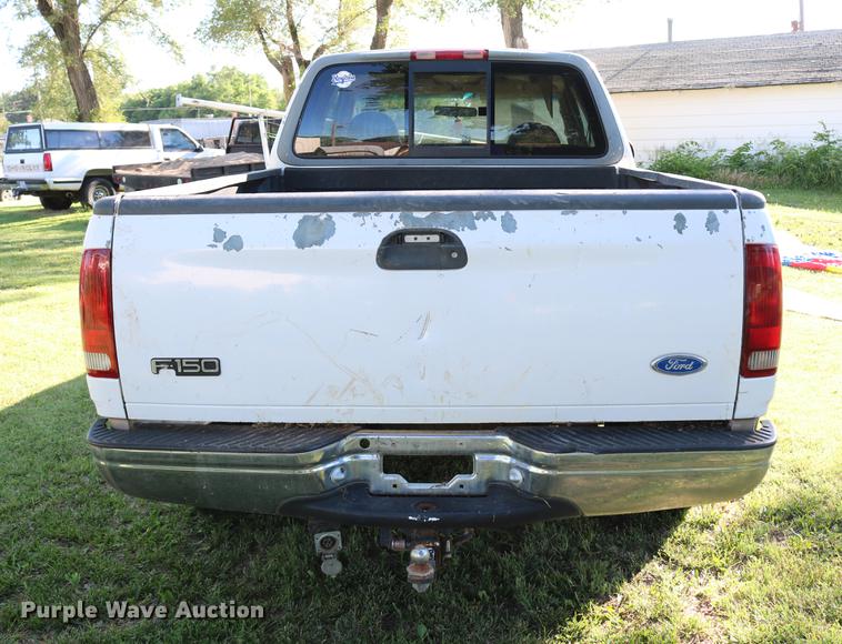 image for item DC7531 1997 Ford F150 Lariat SuperCab pickup truck