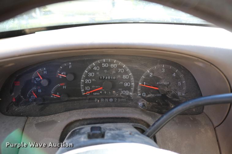 image for item DC7531 1997 Ford F150 Lariat SuperCab pickup truck