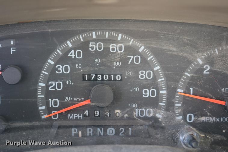 image for item DC7531 1997 Ford F150 Lariat SuperCab pickup truck