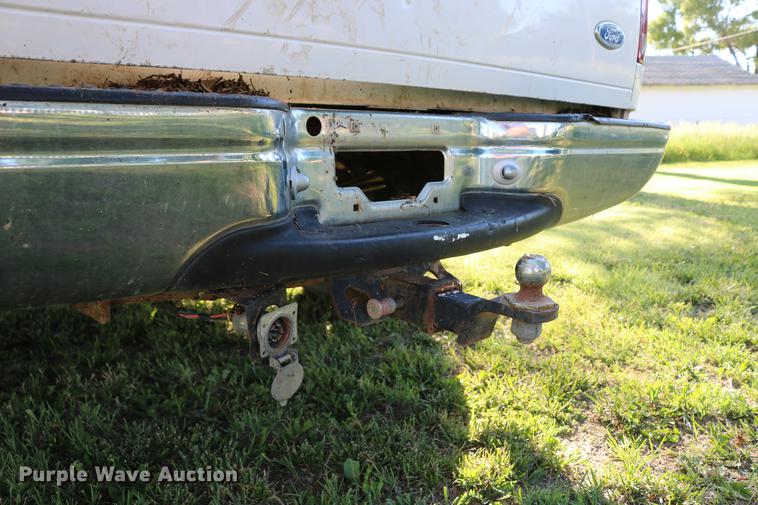 image for item DC7531 1997 Ford F150 Lariat SuperCab pickup truck