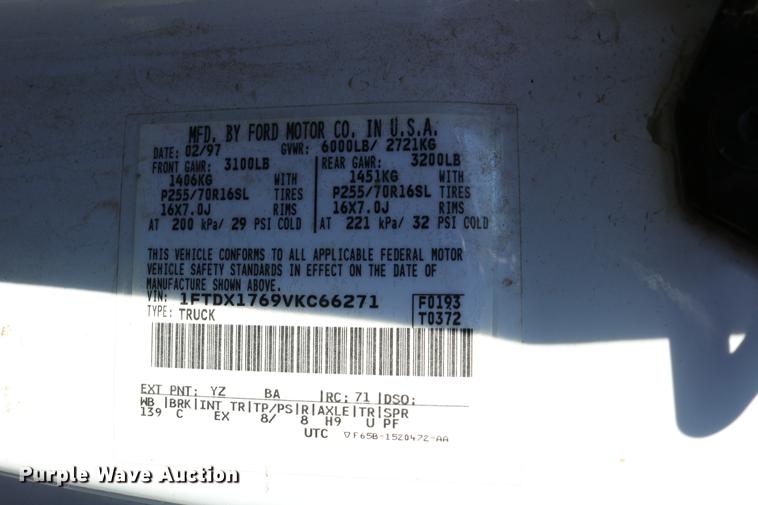 image for item DC7531 1997 Ford F150 Lariat SuperCab pickup truck