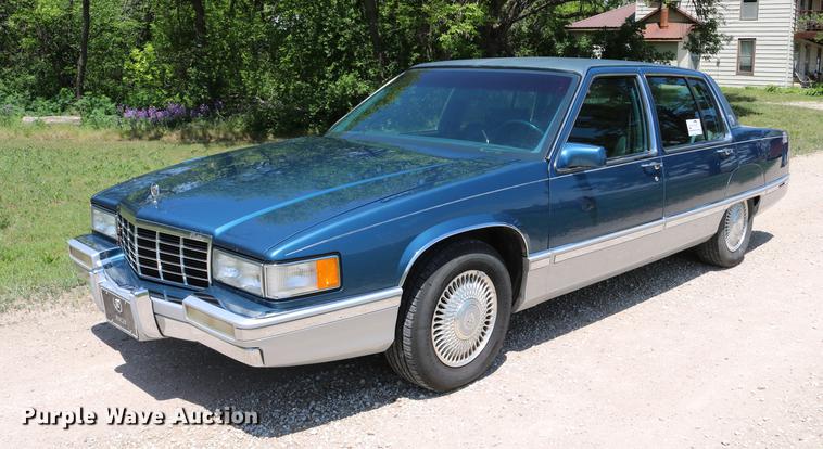 image for item DC7542 1993 Cadillac DeVille Sixty Special