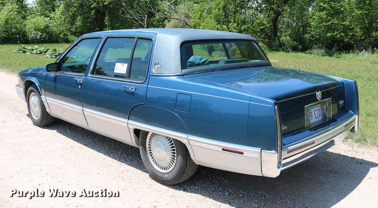 image for item DC7542 1993 Cadillac DeVille Sixty Special