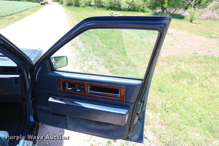 image for item DC7542 1993 Cadillac DeVille Sixty Special
