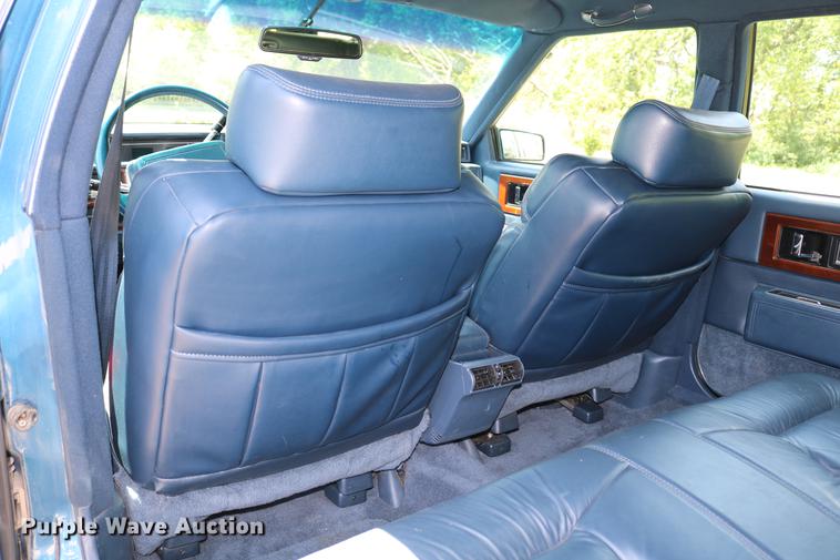 image for item DC7542 1993 Cadillac DeVille Sixty Special