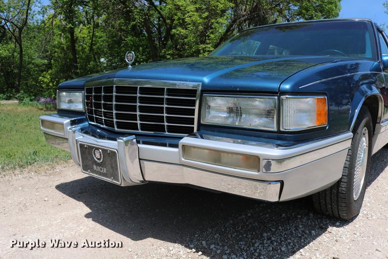 image for item DC7542 1993 Cadillac DeVille Sixty Special