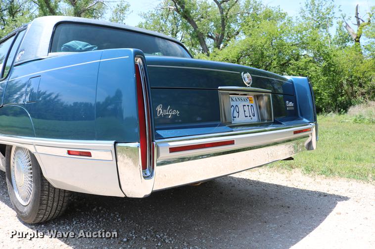 image for item DC7542 1993 Cadillac DeVille Sixty Special