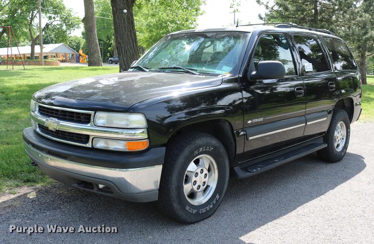 image for item DC7640 2002 Chevrolet Tahoe LT SUV