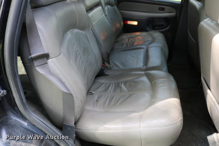 image for item DC7640 2002 Chevrolet Tahoe LT SUV