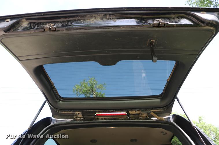 image for item DC7640 2002 Chevrolet Tahoe LT SUV