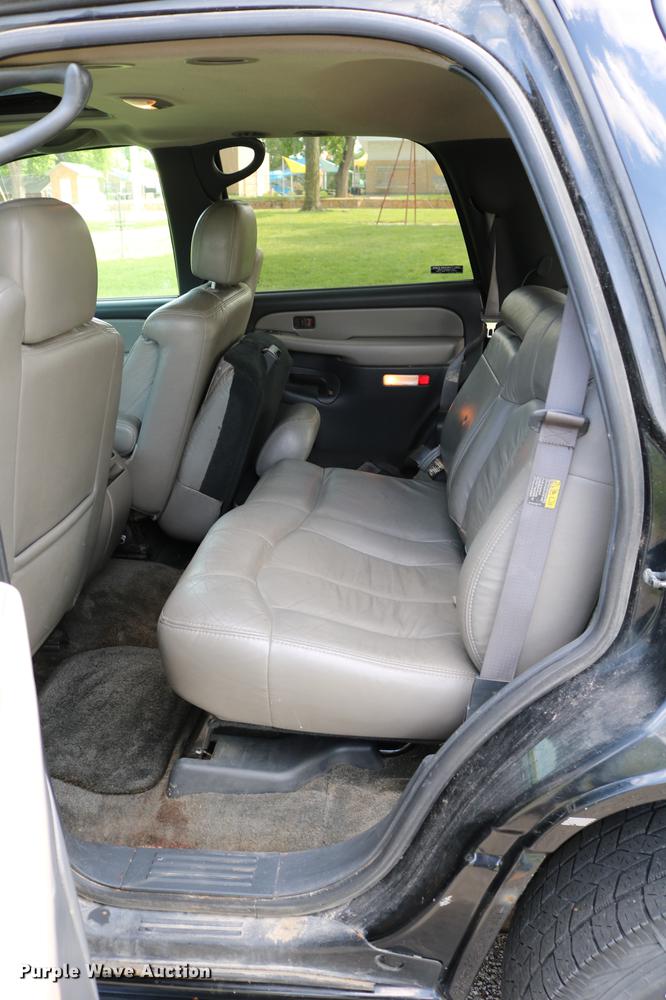 image for item DC7640 2002 Chevrolet Tahoe LT SUV