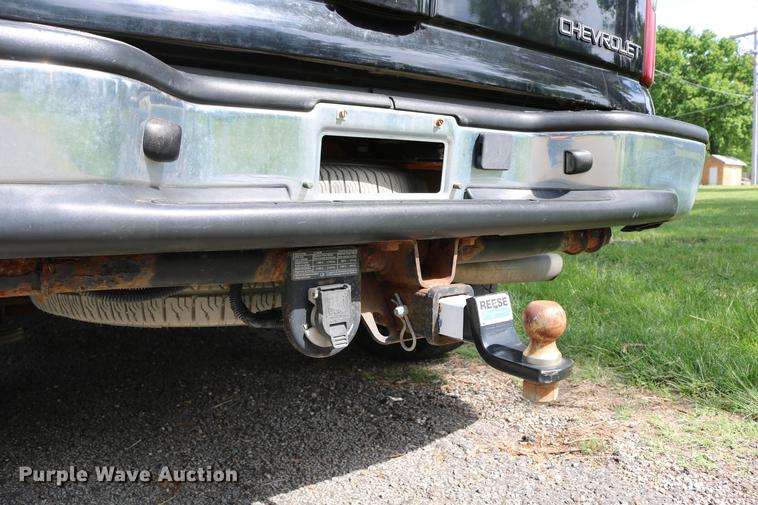 image for item DC7640 2002 Chevrolet Tahoe LT SUV