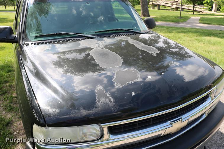 image for item DC7640 2002 Chevrolet Tahoe LT SUV