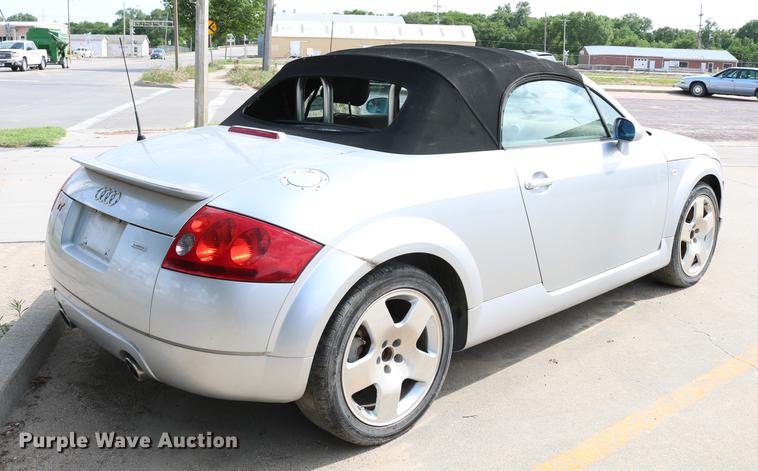 image for item DD4258 2001 Audi TT Roadster Quattro convertible
