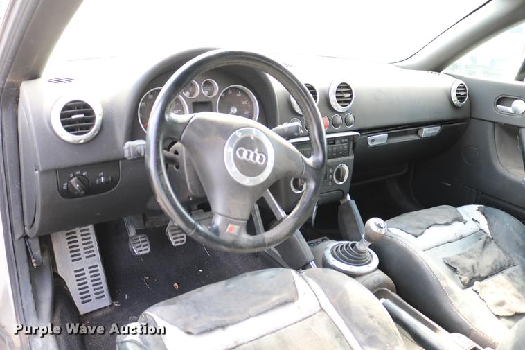 image for item DD4258 2001 Audi TT Roadster Quattro convertible