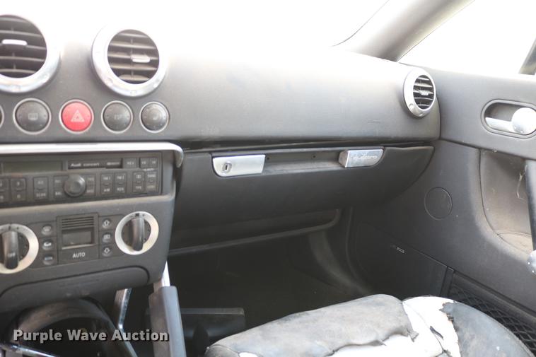 image for item DD4258 2001 Audi TT Roadster Quattro convertible