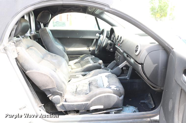 image for item DD4258 2001 Audi TT Roadster Quattro convertible