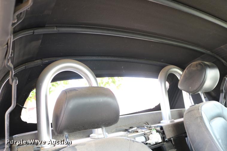 image for item DD4258 2001 Audi TT Roadster Quattro convertible