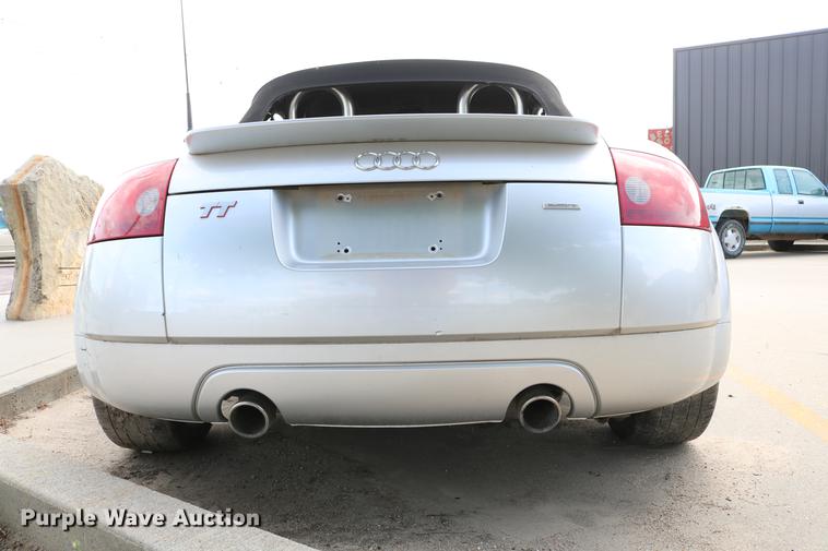 image for item DD4258 2001 Audi TT Roadster Quattro convertible