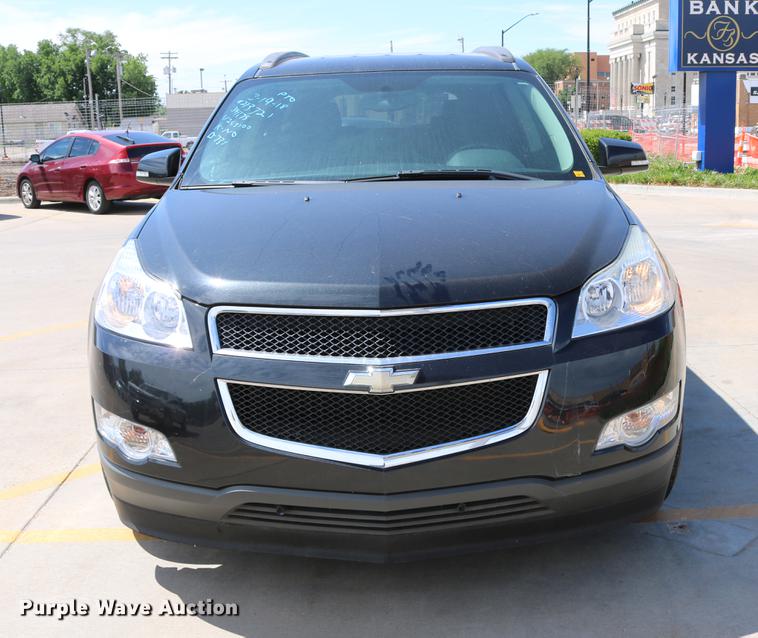 image for item DD4261 2011 Chevrolet Traverse LT SUV