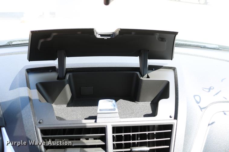 image for item DD4261 2011 Chevrolet Traverse LT SUV