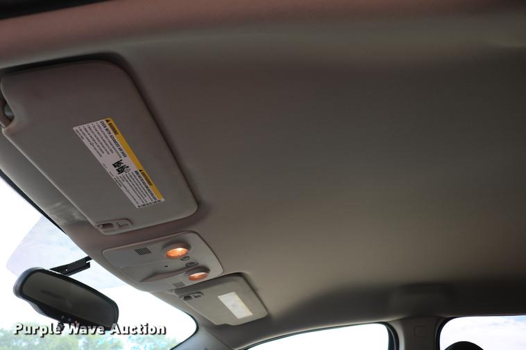 image for item DD4261 2011 Chevrolet Traverse LT SUV