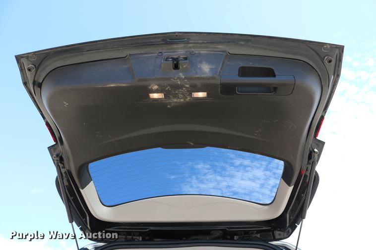 image for item DD4261 2011 Chevrolet Traverse LT SUV