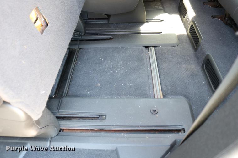 image for item DD4261 2011 Chevrolet Traverse LT SUV