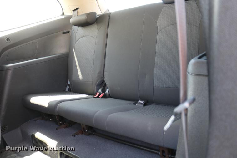 image for item DD4261 2011 Chevrolet Traverse LT SUV