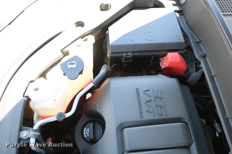 image for item DD4261 2011 Chevrolet Traverse LT SUV