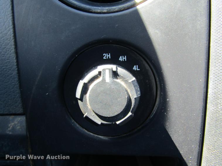 image for item DD5684 2011 Ford F150 XL SuperCab pickup truck