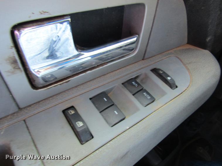 image for item DD5684 2011 Ford F150 XL SuperCab pickup truck